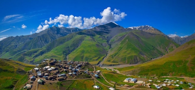 TOUR TO KHINALIG – 2200 METERS ABOVE SEA LEVEL